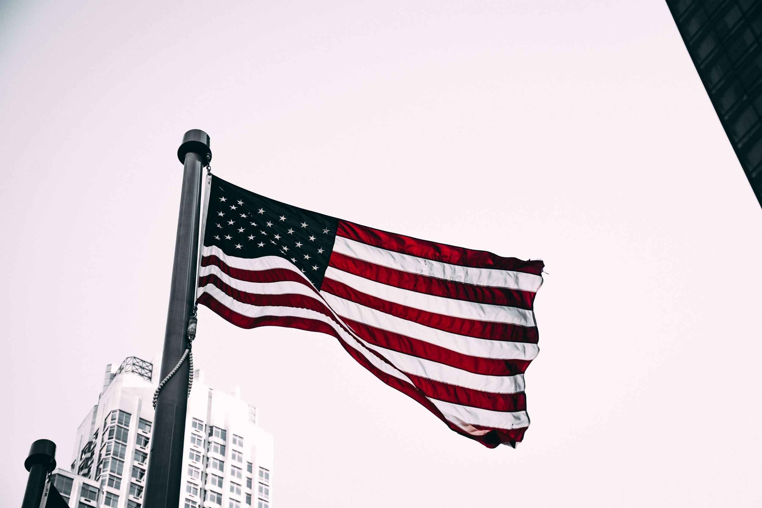 Quem tem a cidadania italiana pode morar nos Estados Unidos?