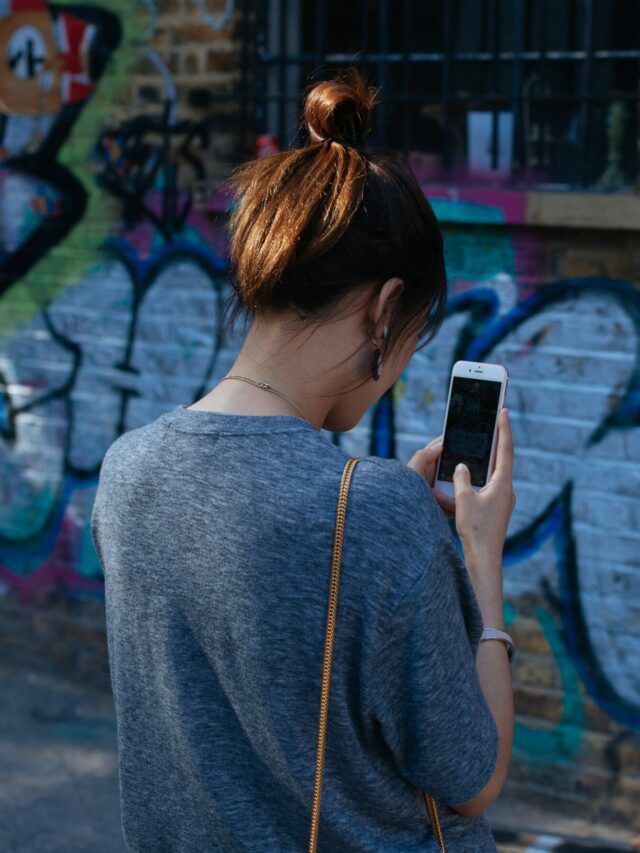 clem-onojeghuo-nBBtjGXHtwM-unsplash